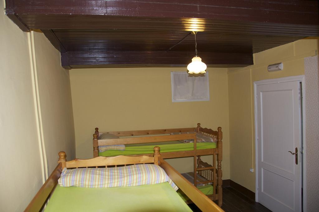 Albergue Los Blasones Sarria Kamer foto