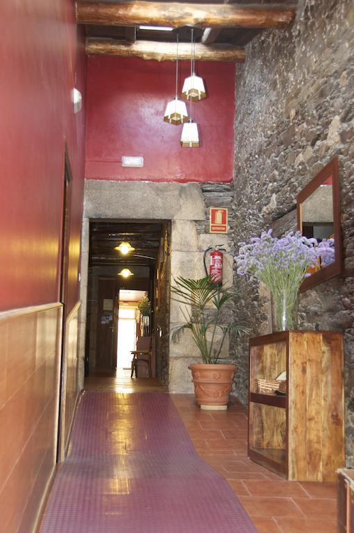 Albergue Los Blasones Sarria Buitenkant foto