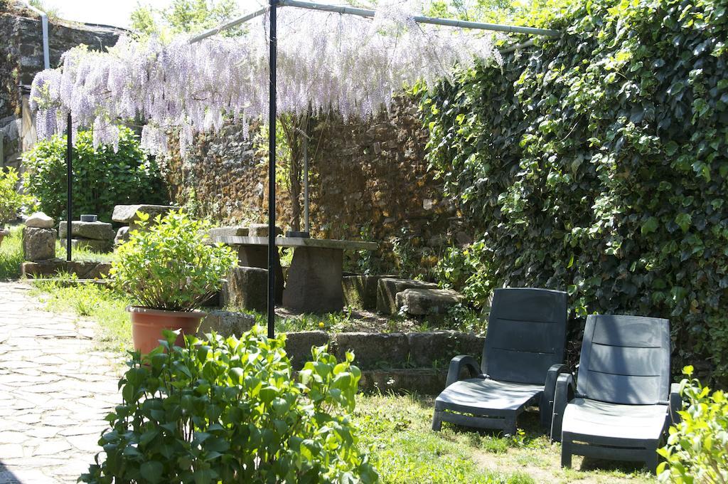 Albergue Los Blasones Sarria Buitenkant foto