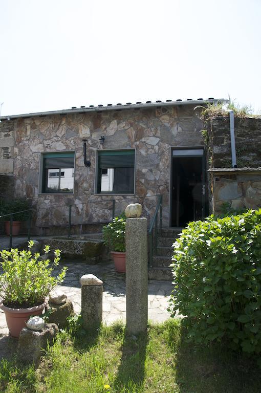 Albergue Los Blasones Sarria Buitenkant foto