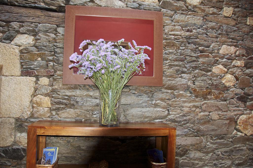 Albergue Los Blasones Sarria Buitenkant foto
